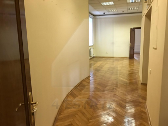 Офисные помещения в особняке класса В+, м.Краснопресненская.