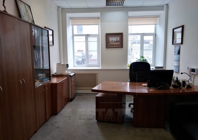 Офисный блок в особняке, м.Бауманская.