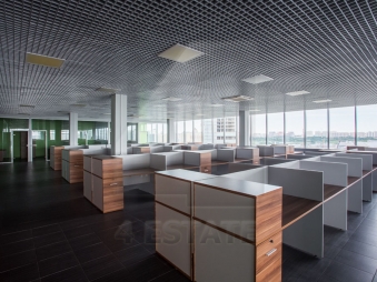 Аренда офисных помещений в бизнес центре класса А "Кубик"(Kubik), м. Мякинино.