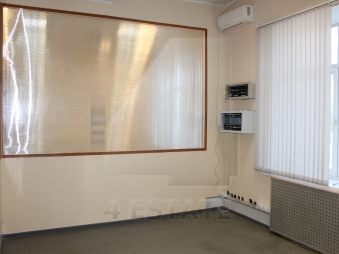 Аренда офисов в офисном здании м. Киевская.