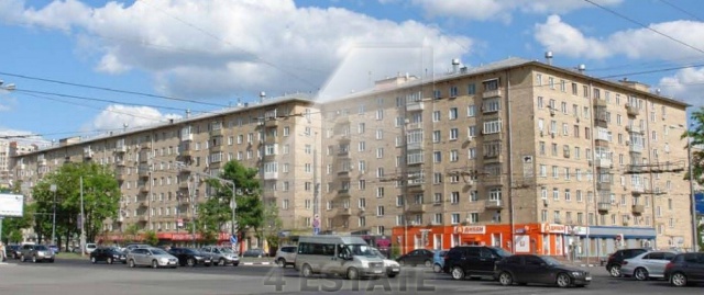 Продажа торгового помещения на Ленинском проспекте.