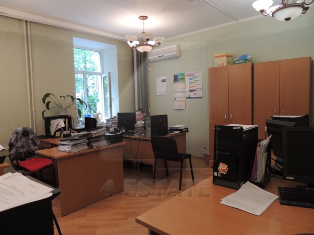 Офис в административном особняке, м.Красносельская.