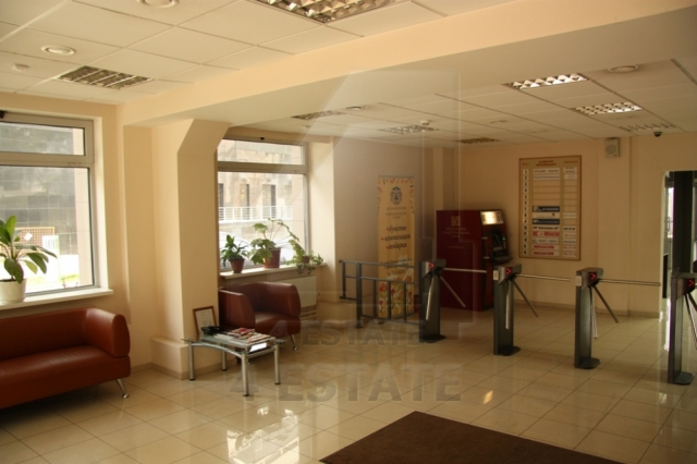 Продажа презентабельного офиса в бизнес центре класса В+, м.Курская.