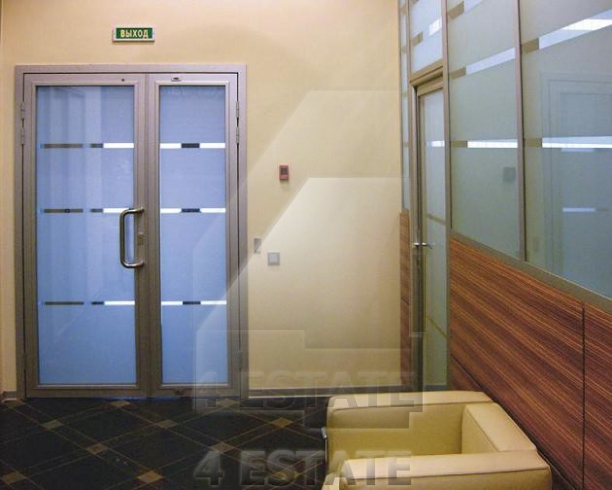 Представительские помещения с отдельным входом, м.Фрунзенская.