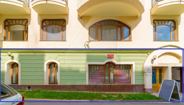 Банковское помещение в элитном жилом доме, м.Кропоткинская.
