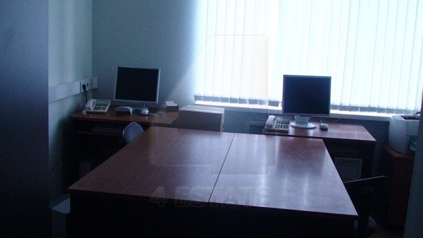 Аренда офиса в деловом центре класса В, м.Менделеевская.