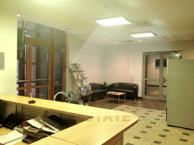 Аренда офисов и помещения под кафе-столовую в бизнес-центре класса В+ "Ривер Плейс", м. Павелецкая.