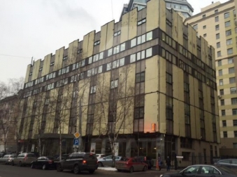 Аренда торговых(банковского) и офисных помещений в бизнес-центре класса "В+", м.Шаболовская.