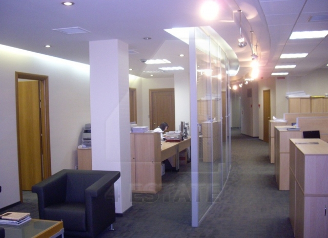 Аренда офисных помещений в бизнес центре класса А, м. Красные Ворота.